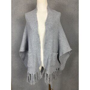 On 34th Women's Solid Whipstitch Edge Cozy Wrap Gray Pockets One Size NWT's